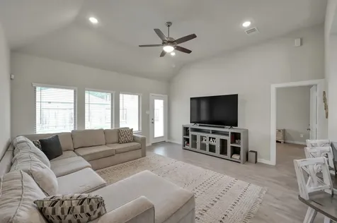 22203 Cardinal Crest Lane New Caney TX 77357