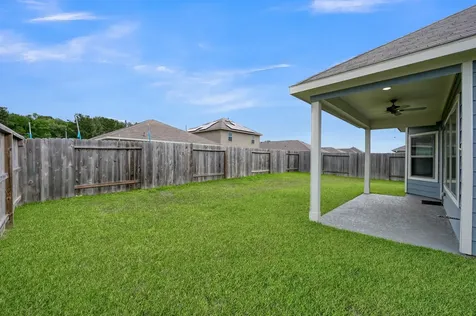 22203 Cardinal Crest Lane New Caney TX 77357