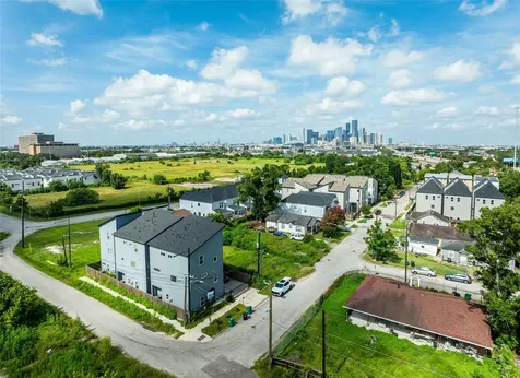 4124 Buck Street Houston TX 77020