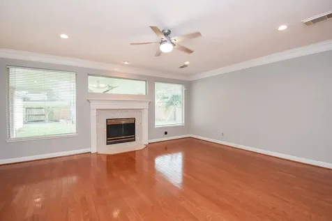 51 Rivercoach Lane Sugar Land TX 77479