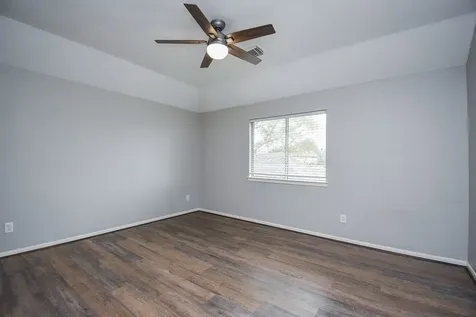51 Rivercoach Lane Sugar Land TX 77479