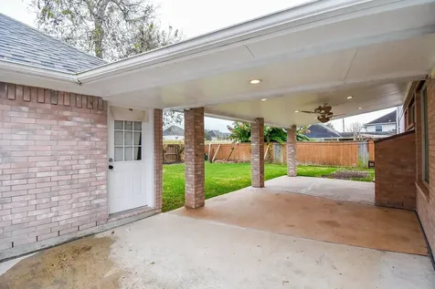 51 Rivercoach Lane Sugar Land TX 77479