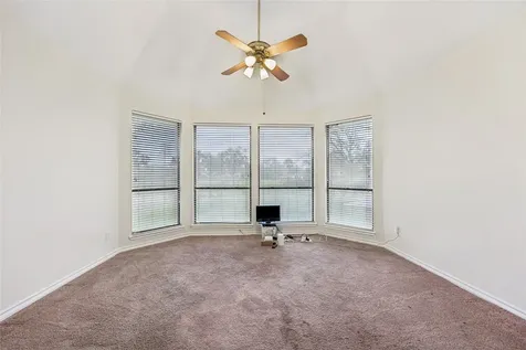 2102 N Fountain Valley Drive Missouri City TX 77459