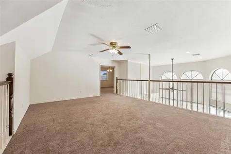 2102 N Fountain Valley Drive Missouri City TX 77459