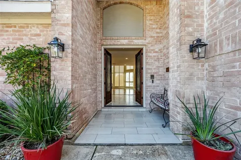 2102 N Fountain Valley Drive Missouri City TX 77459
