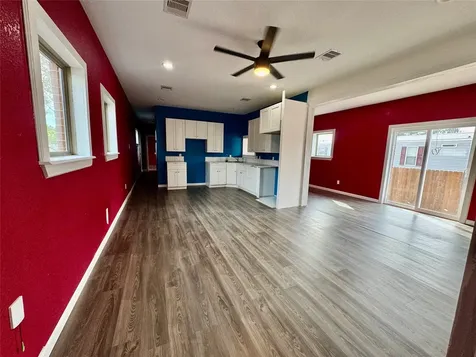 1839 Road 5502 Cleveland TX 77327