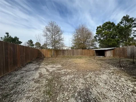 1839 Road 5502 Cleveland TX 77327