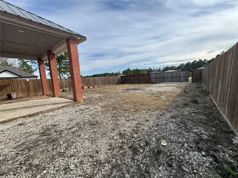 1839 Road 5502 Cleveland TX 77327