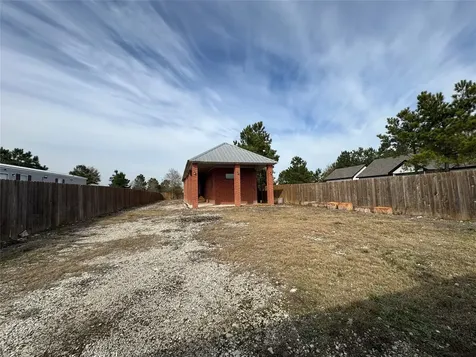 1839 Road 5502 Cleveland TX 77327
