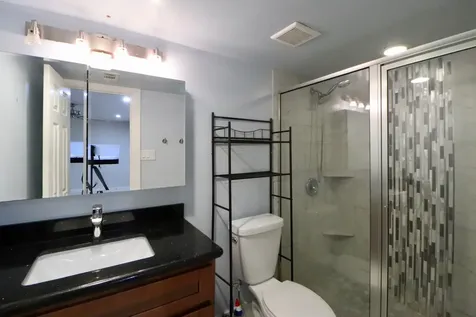 5929 Queensloch Drive 122 Houston TX 77096