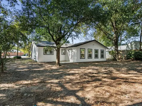 506 Worsham Street Montgomery TX 77316