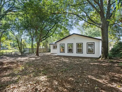 506 Worsham Street Montgomery TX 77316