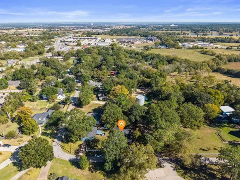 506 Worsham Street Montgomery TX 77316