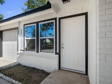 506 Worsham Street Montgomery TX 77316