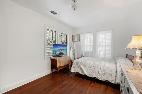 4901 Wharton Drive Galveston TX 77551