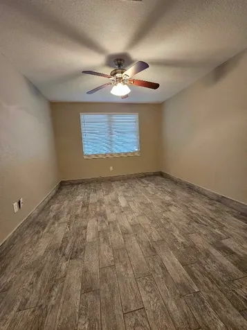 212 Harold Lane Baytown TX 77521
