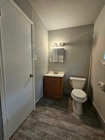 212 Harold Lane Baytown TX 77521