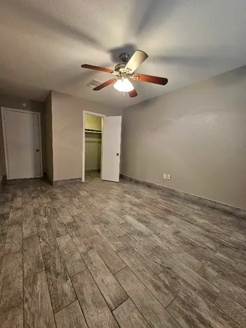 212 Harold Lane Baytown TX 77521