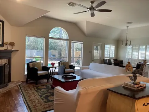 18 Teak Mill Place The Woodlands TX 77382