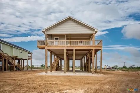 177 Powderhorn Lane Port Lavaca TX 77979