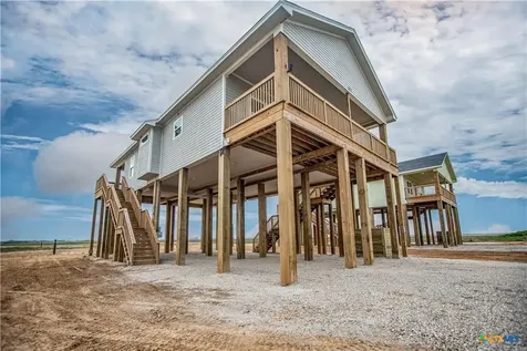 177 Powderhorn Lane Port Lavaca TX 77979