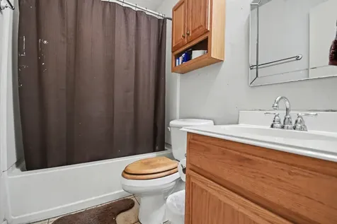 2914 Overland Trail Dickinson TX 77539