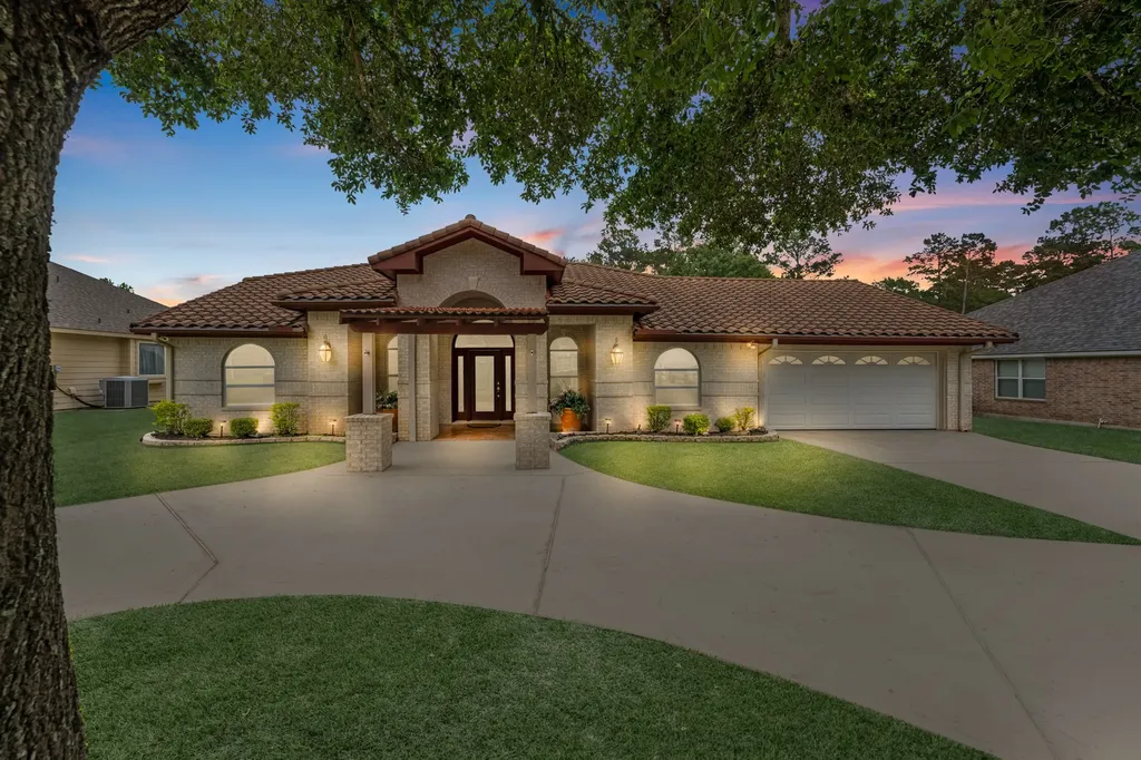 12009 Mustang Avenue Willis TX 77378