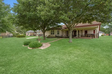 12009 Mustang Avenue Willis TX 77378