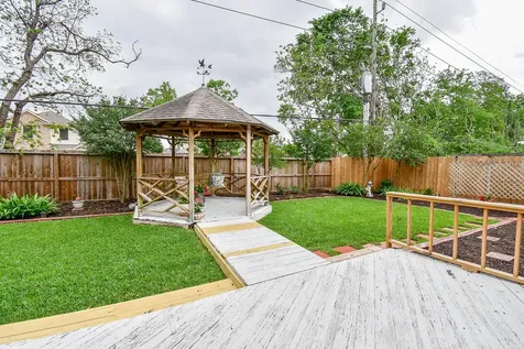 12918 Mills Bend Street Houston TX 77070