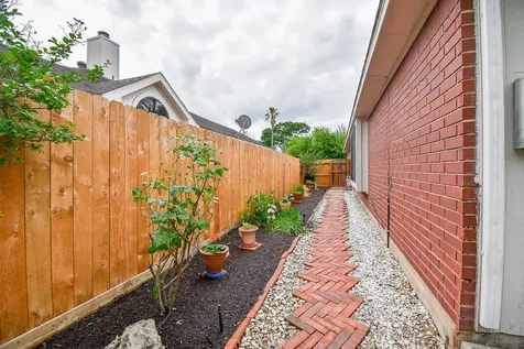 12918 Mills Bend Street Houston TX 77070