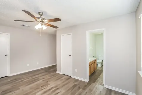 10911 Kirkbud Drive Houston TX 77089