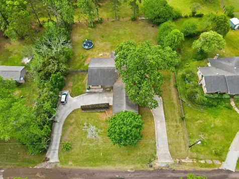 127 County Road 4276 Woodville TX 75979