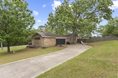 127 County Road 4276 Woodville TX 75979
