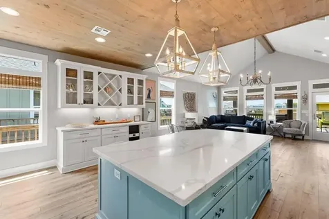 970 Pelican Lane Crystal Beach TX 77650