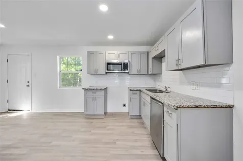 5033 Doolittle Boulevard Houston TX 77033