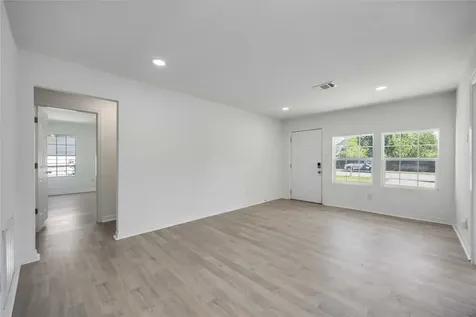 5033 Doolittle Boulevard Houston TX 77033