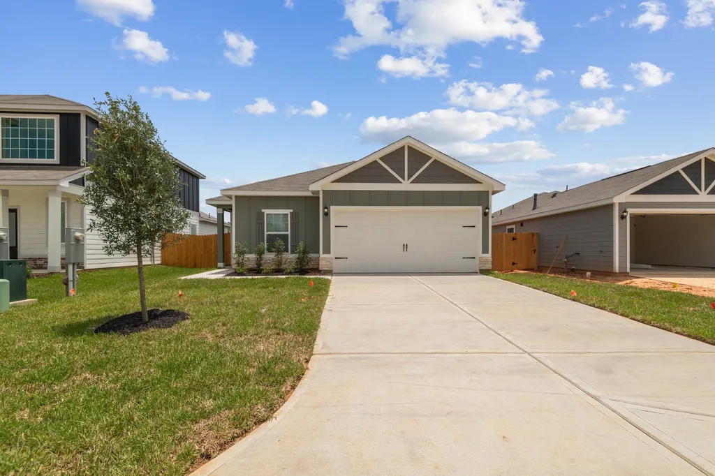 15806 Berry Hill Drive Conroe TX 77303