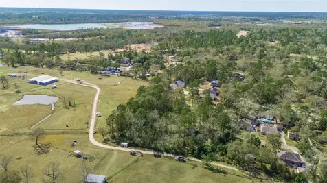 25 Holly Springs Drive Conroe TX 77302