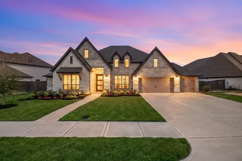 12122 Grassy Bend Drive Mont Belvieu TX 77523