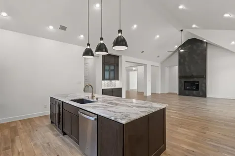 12122 Grassy Bend Drive Mont Belvieu TX 77523
