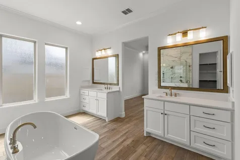 12122 Grassy Bend Drive Mont Belvieu TX 77523