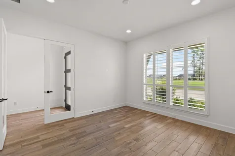 12122 Grassy Bend Drive Mont Belvieu TX 77523
