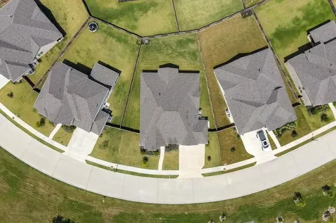 12122 Grassy Bend Drive Mont Belvieu TX 77523