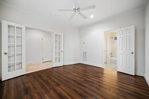 1918 W Bell Street Houston TX 77019