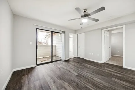1710 W T C Jester Boulevard 5104 Houston TX 77008