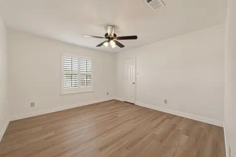 15910 Clayton Bend Drive Houston TX 77082