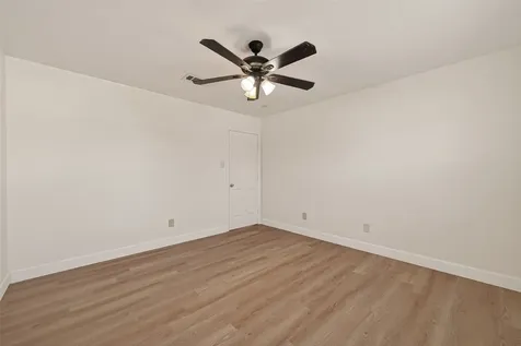 15910 Clayton Bend Drive Houston TX 77082