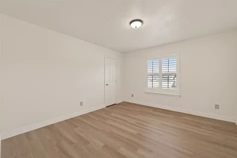 15910 Clayton Bend Drive Houston TX 77082