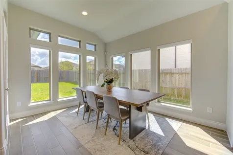 1930 Creekwood Cove Missouri City TX 77459