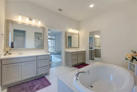 1930 Creekwood Cove Missouri City TX 77459
